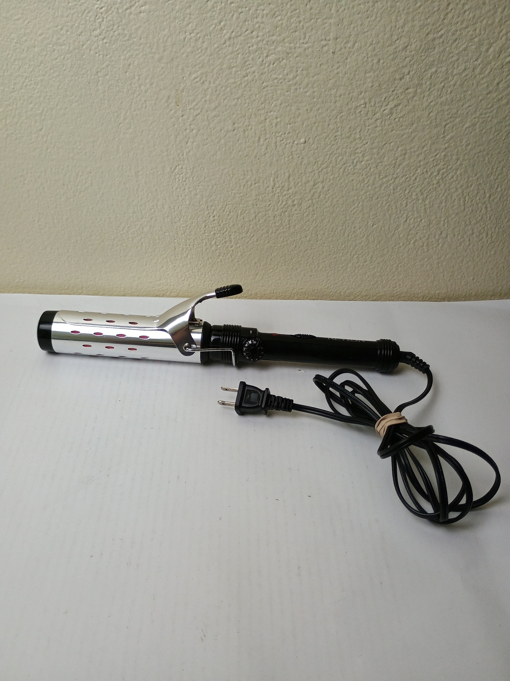 Revlon Black and Silver Hair Curler